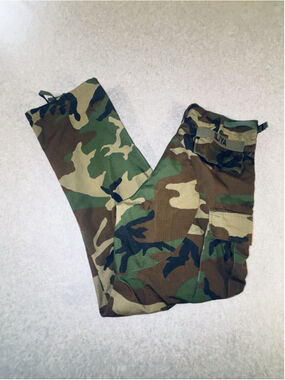 Camo Cargo Pants Woodland Military Style Womens Medium Small Regular Ripstop